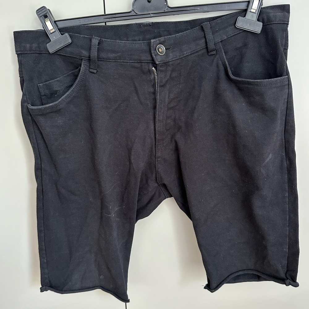 Black Jean Shorts with Frayed Hem